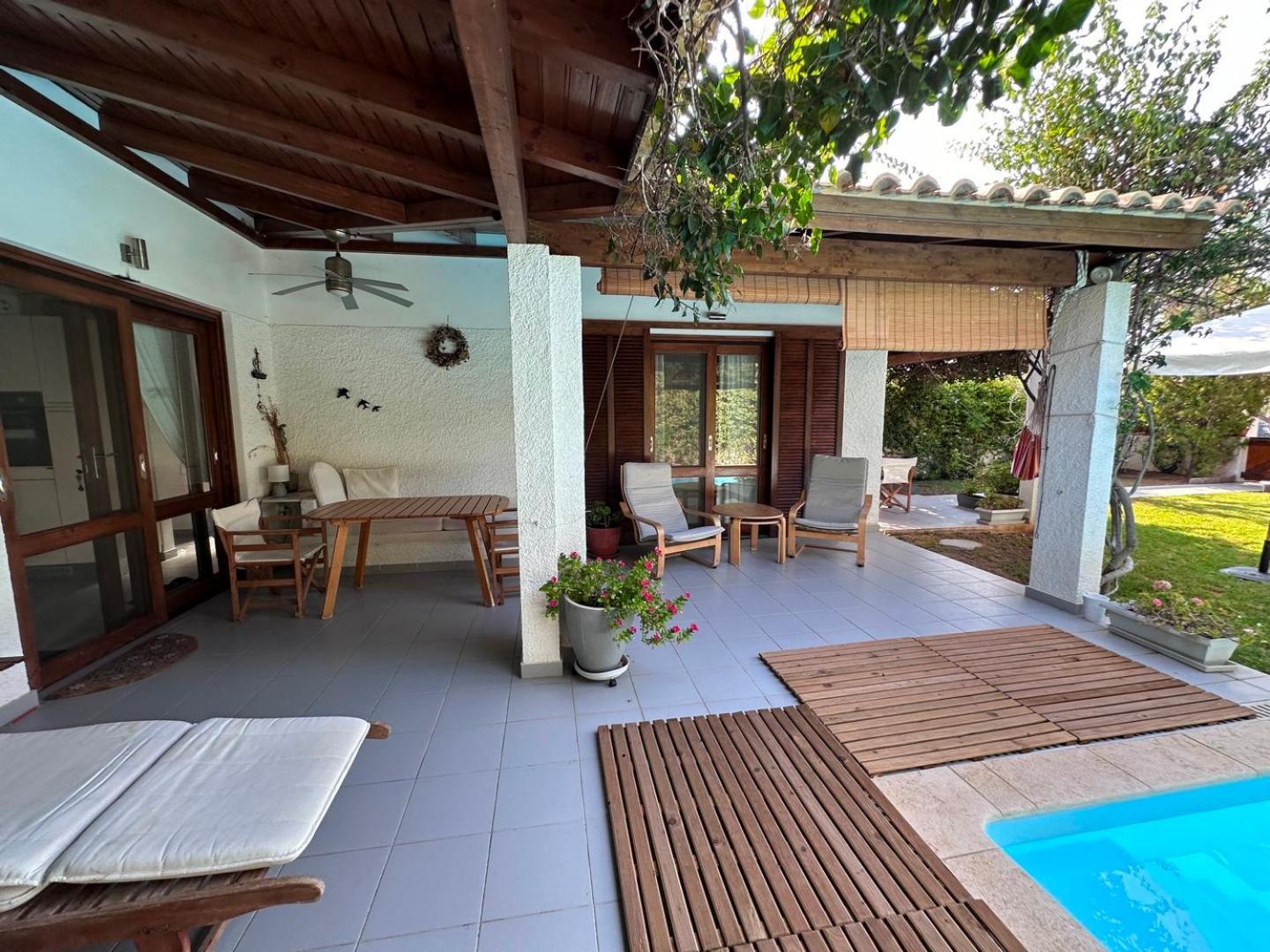 Villa Amy With A Pool In Porto Hydra By Goutos Properties Thermisía Exteriér fotografie
